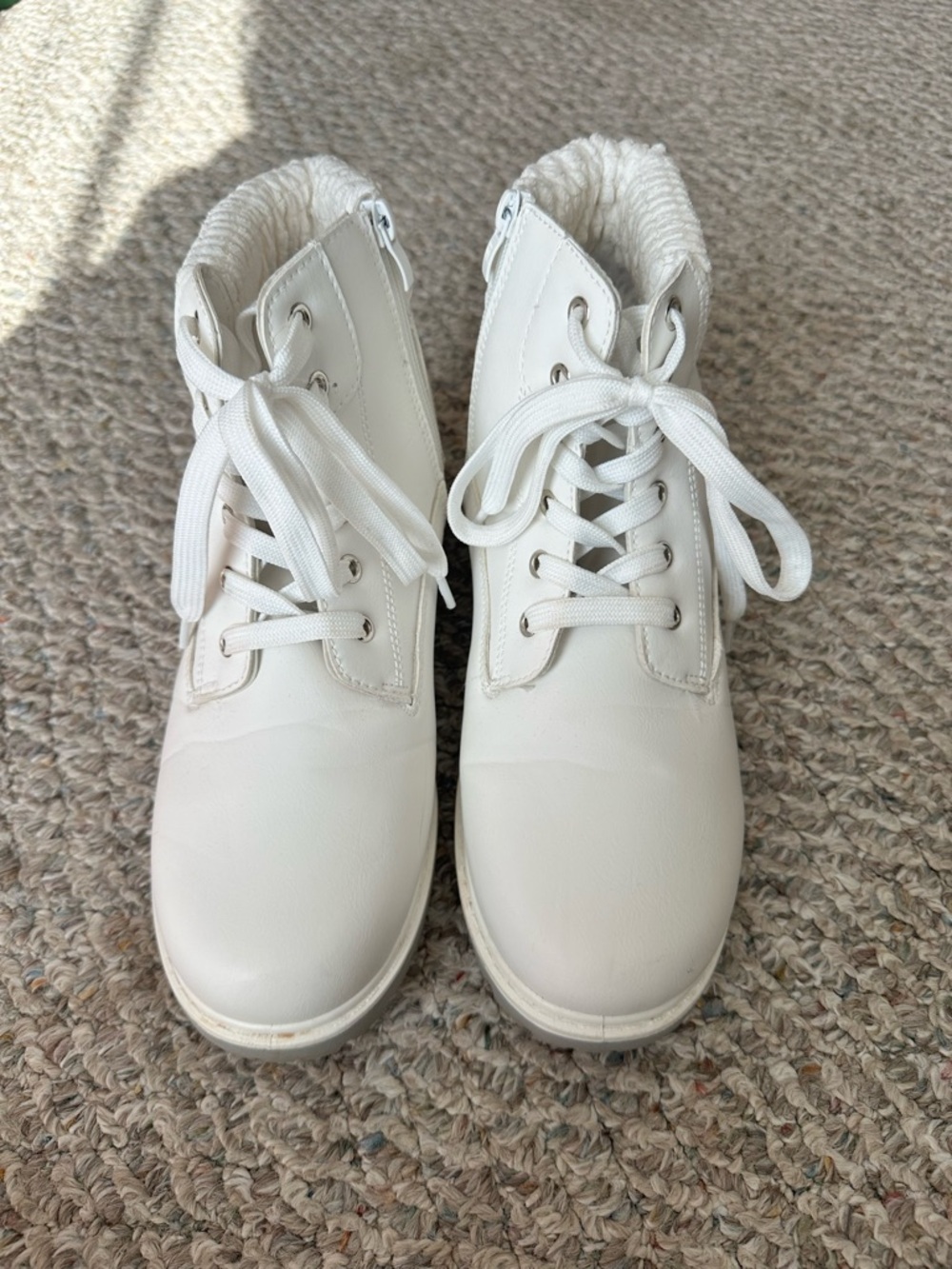Women’s White Lace-Up/Zip-Up Ankle Boots